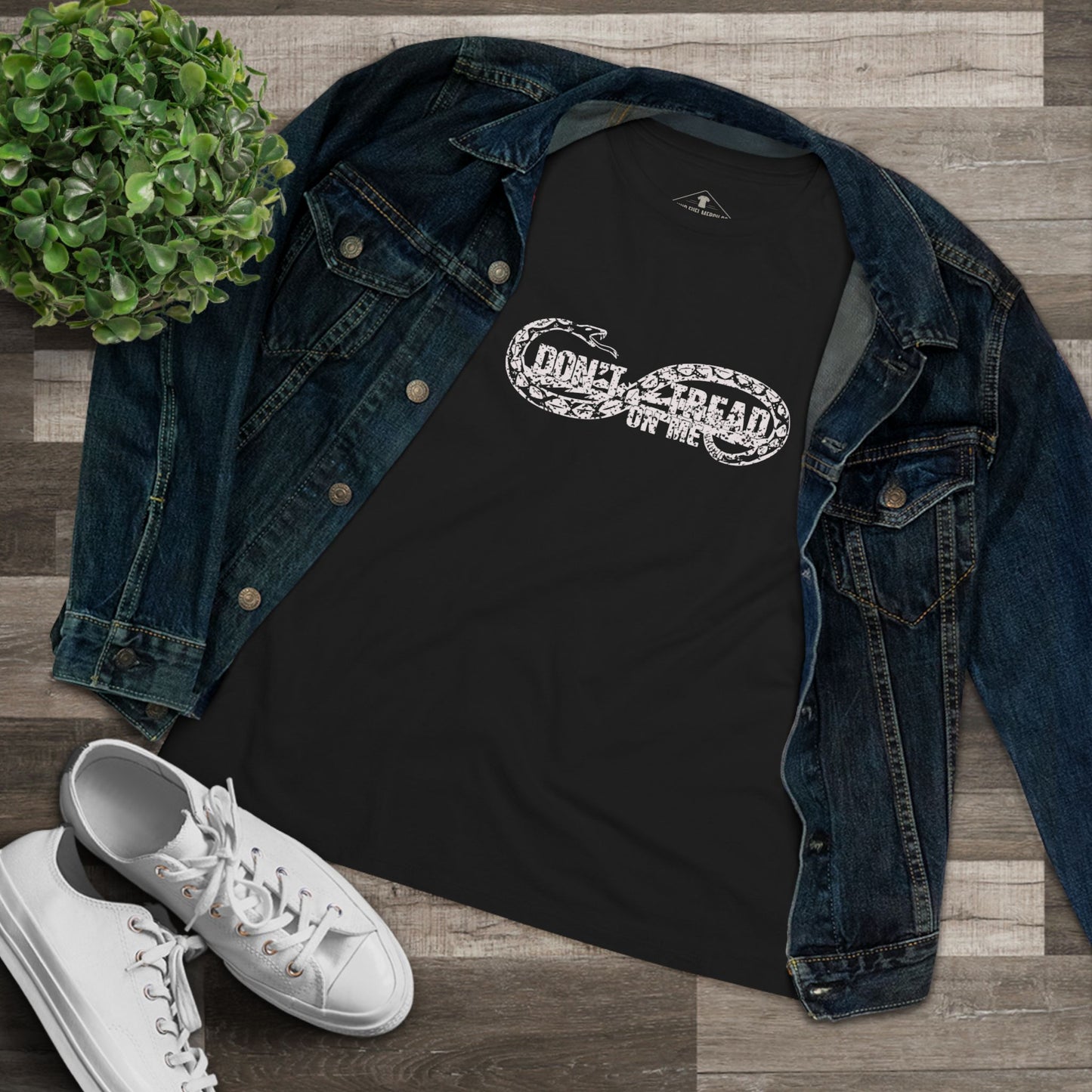 Don't Tread On Me Black Womens T-Shirt